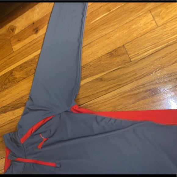 Puma sweater - Picture 2 of 4